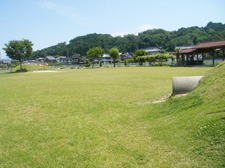 なしっ子公園　広場