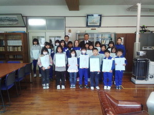 南小学校 誕生日「本」
